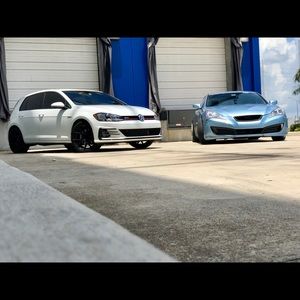 Meet your Posher, Nicholas